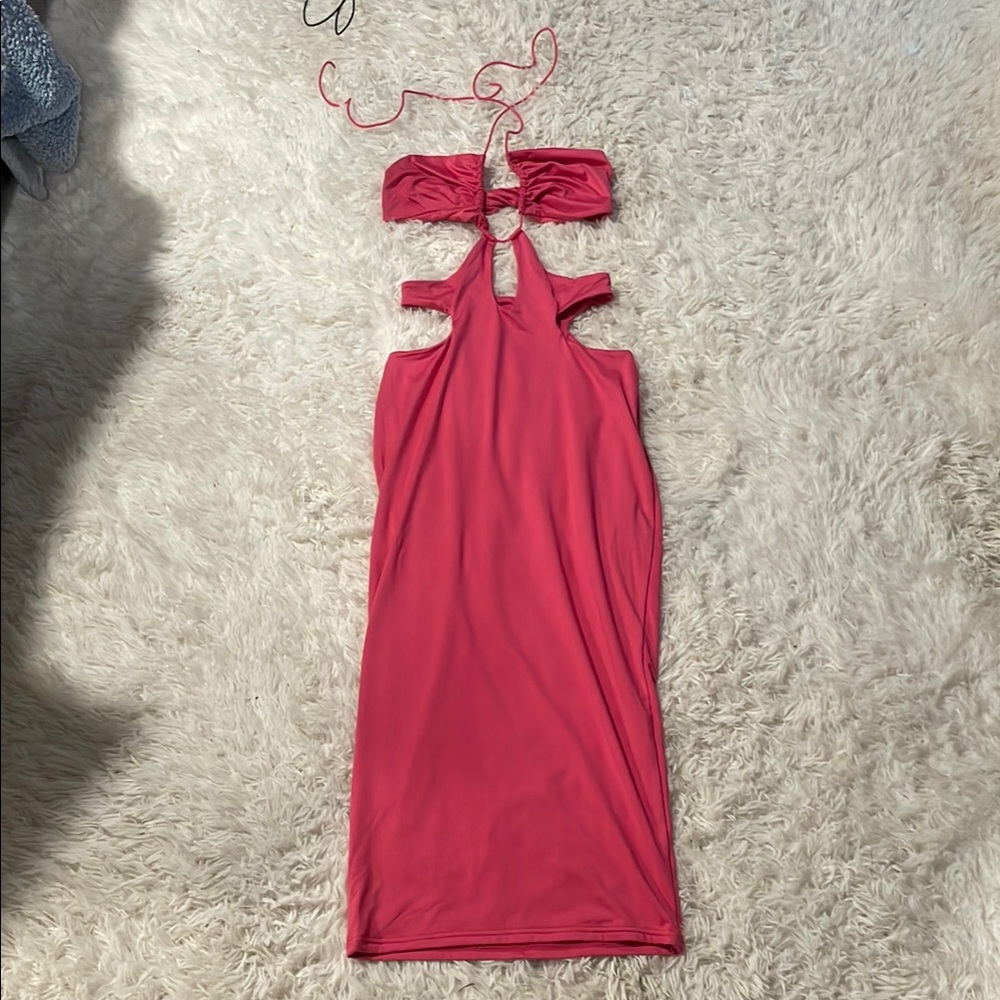 Elegant Pink Halter Dress